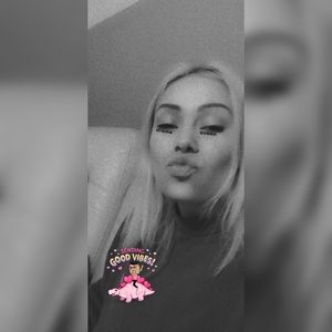 Meet your Posher, Stepanie